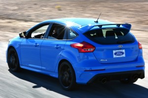 ROSEMOND, CA., November 16, 2015--Ford Motor Company's all-new 350 horsepower, 2016 Focus RS speeds and drifts around Willow Springs Raceway for journalists.  Photo by: Sam VarnHagen